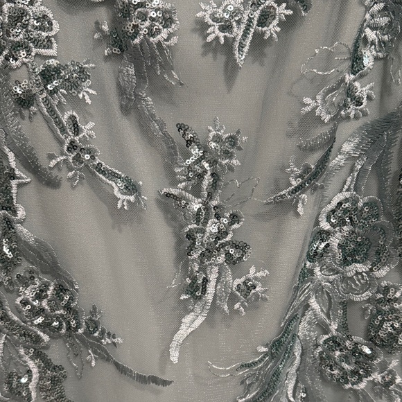 Dave & Johnny Gown in Mint - Picture 7 of 11